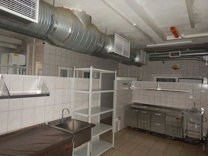 Нежилое помещение 412,2 кв.м. на пр. Косыгина